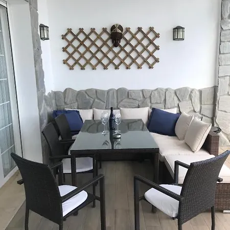 Villa La Mairena *